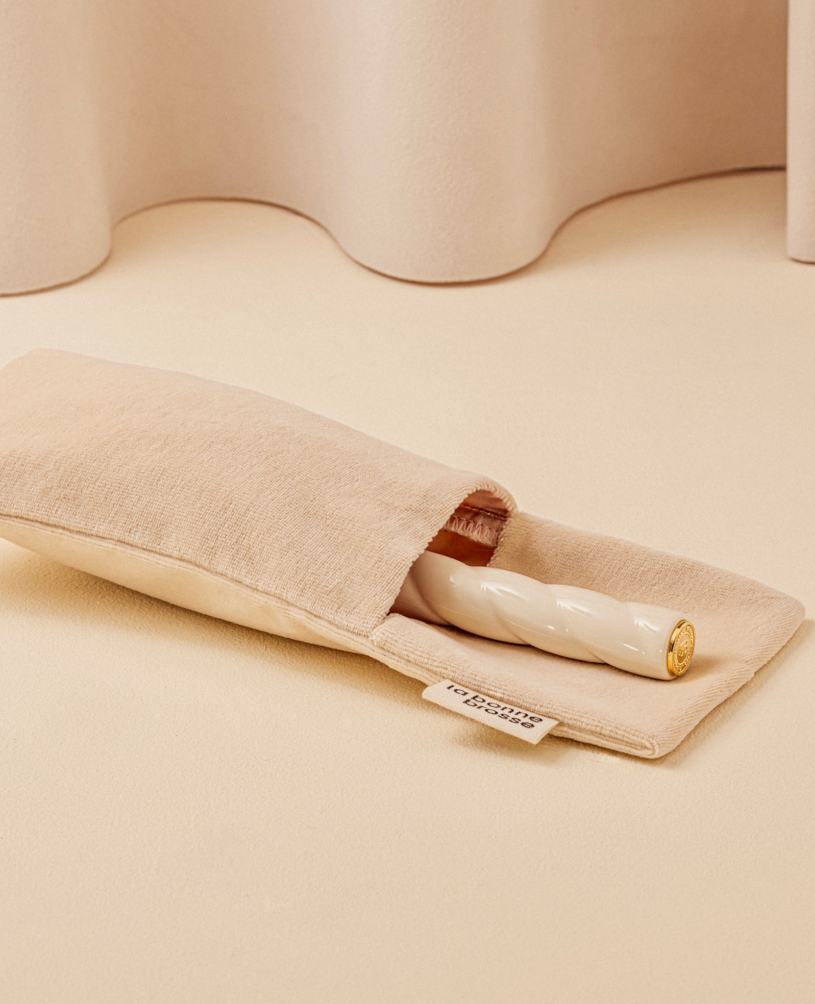 N.07 La Brosse Démêlante & Stimulante l'Intense Blanc Crème