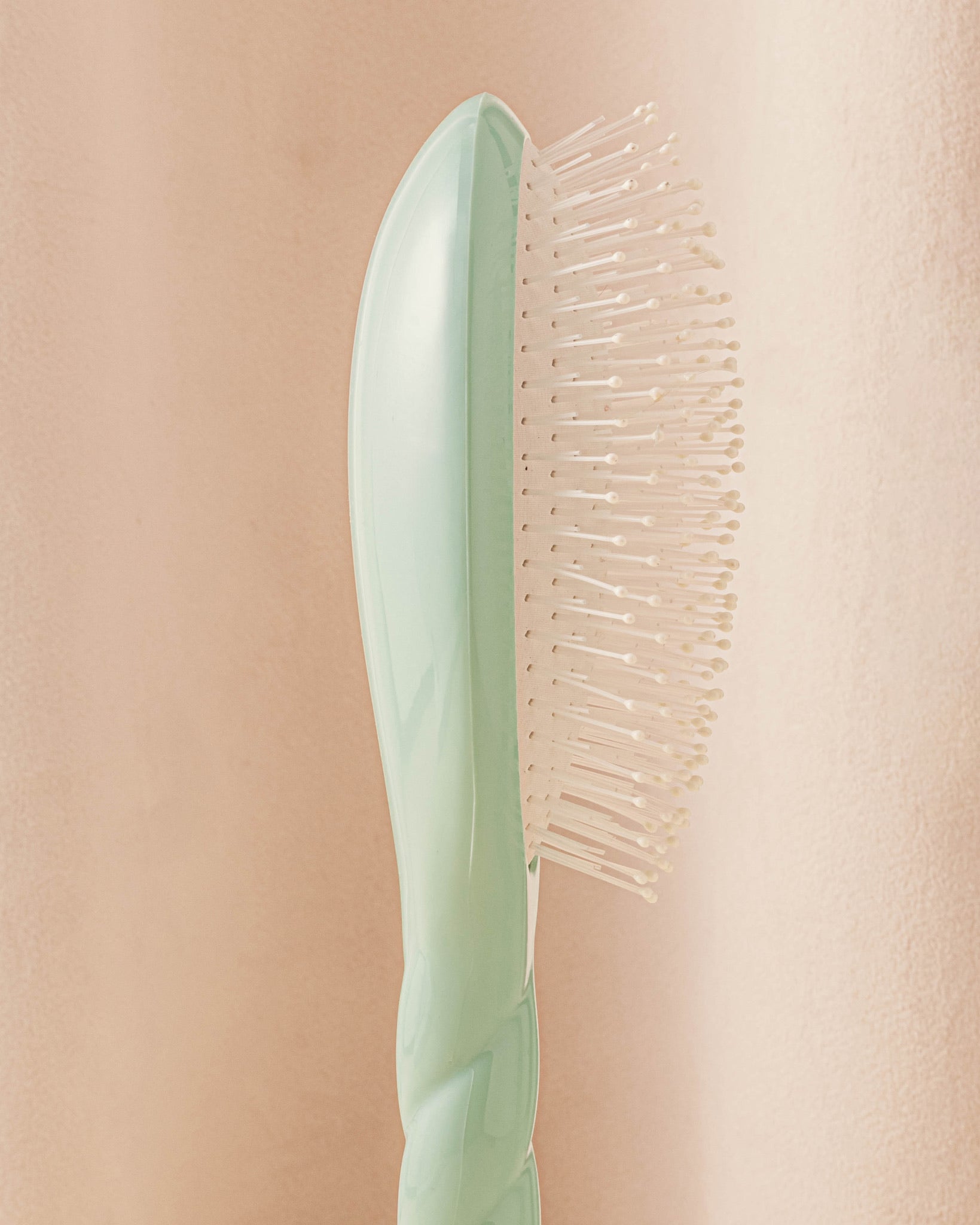 Édition Limitée Bleu Lagon N.04 La Brosse Démêlante & Massante La Miracle
