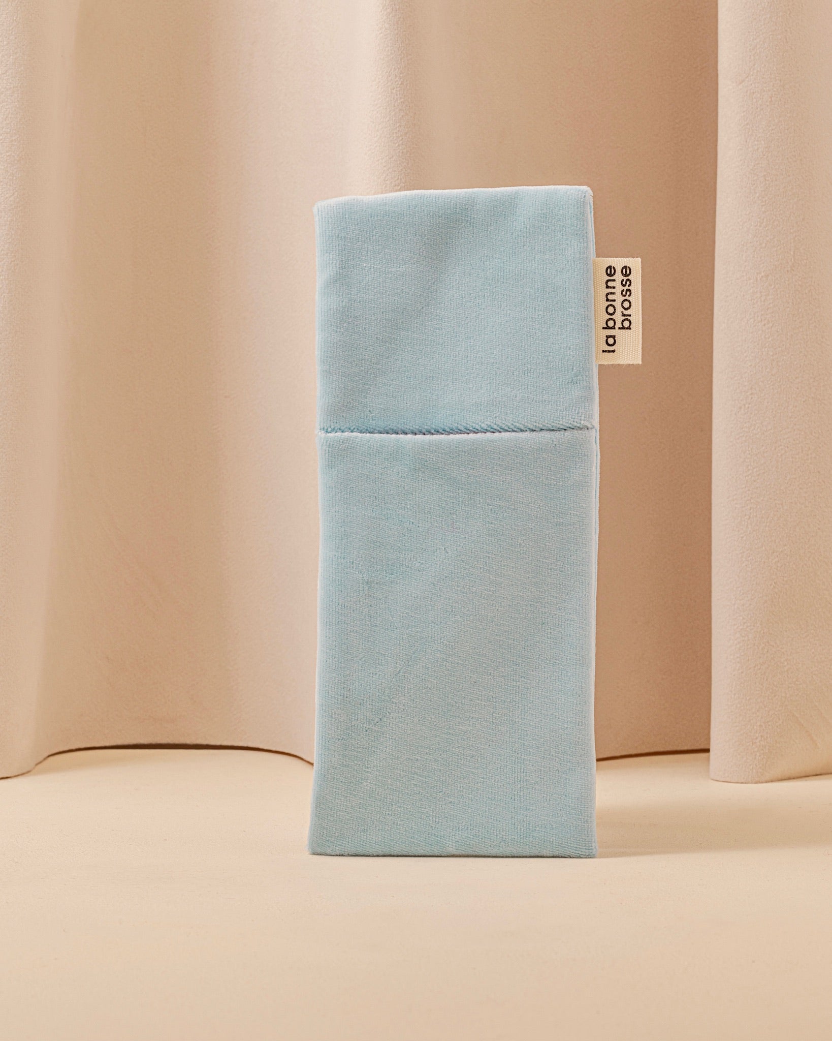 La Pochette "Petite Brosse" Bleu Ciel