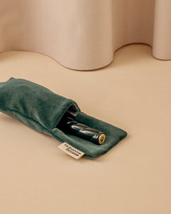 N.04 La Petite Brosse Démêlante & Massante La Miracle Vert Emeraude
