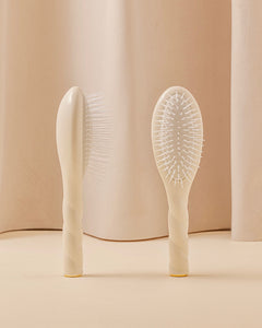N.07 La Petite Brosse Démêlante & Stimulante l'Intense Blanc Crème