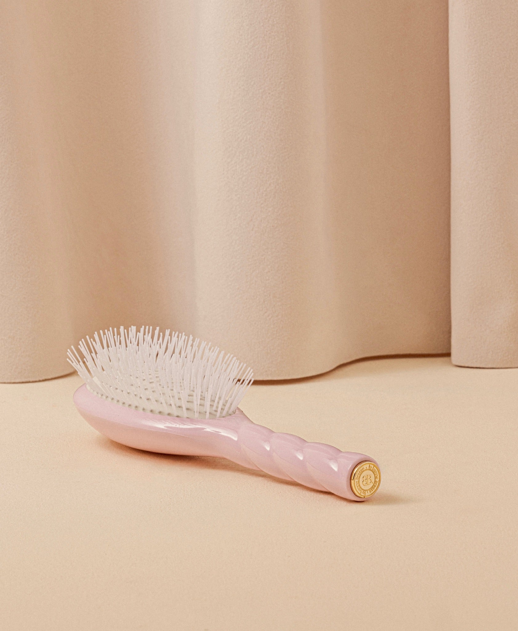 N.07 La Brosse Démêlante & Stimulante l'Intense Rose Lilas