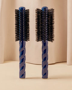 N.05 La Brosse Ronde Brushing Volume & Style Rouge Cerise