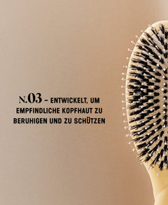 N.03 La Brosse Cuir Chevelu Sensible l'Indispensable Douceur Ivoire Cair