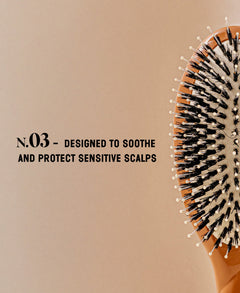 N.03 La Brosse Cuir Chevelu Sensible l'Indispensable Douceur Terracotta