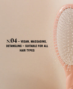 N.04 La Brosse Démêlante & Massante La Miracle Rose Poudré