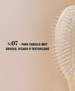 N.07 La Brosse Démêlante & Stimulante l'Intense Blanc Crème