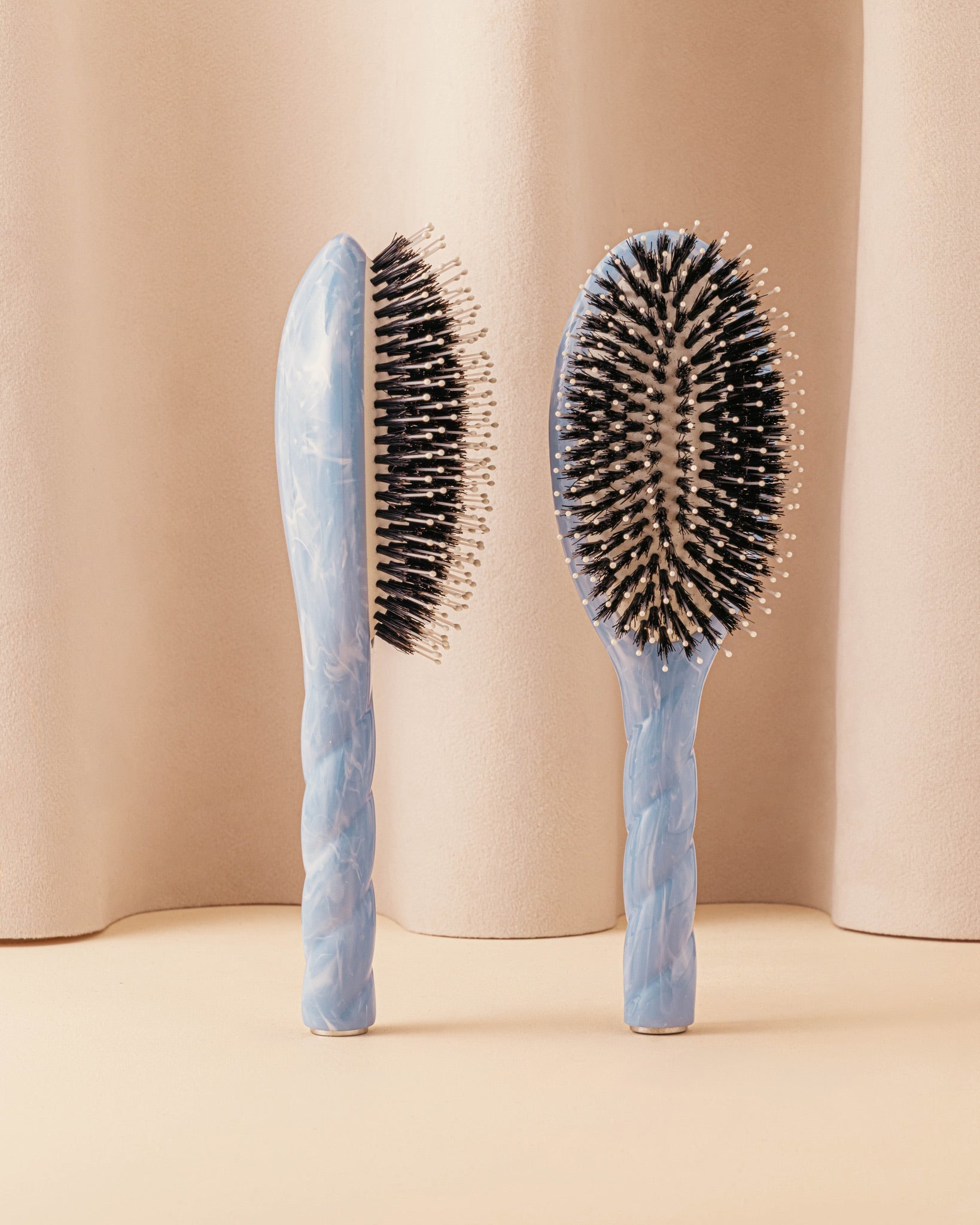 Roseanna x La Bonne Brosse N.03 La Brosse Cuir Chevelu Sensible l'Indispensable Douceur Salty Gelato Bleu