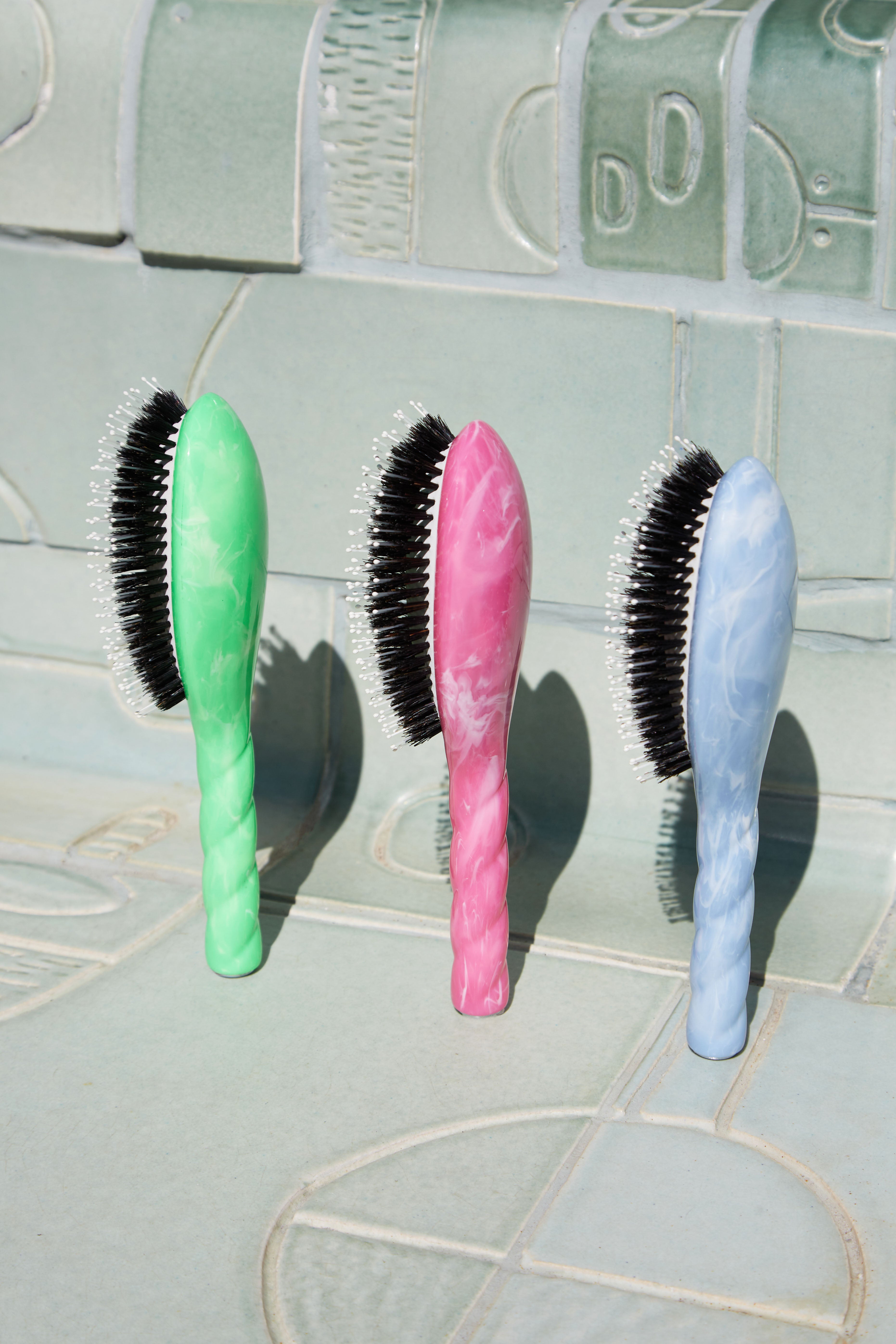 Roseanna x La Bonne Brosse N.03 La Brosse Cuir Chevelu Sensible l'Indispensable Douceur Salty Gelato Rose
