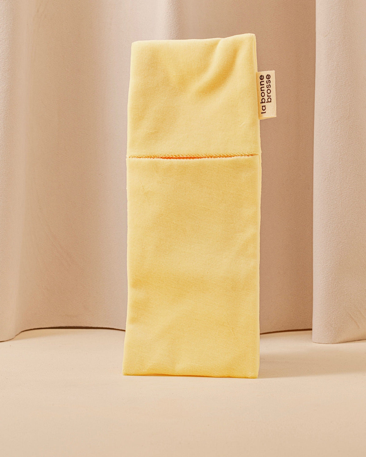 La Pochette "Grande Brosse" Ivoire Cair